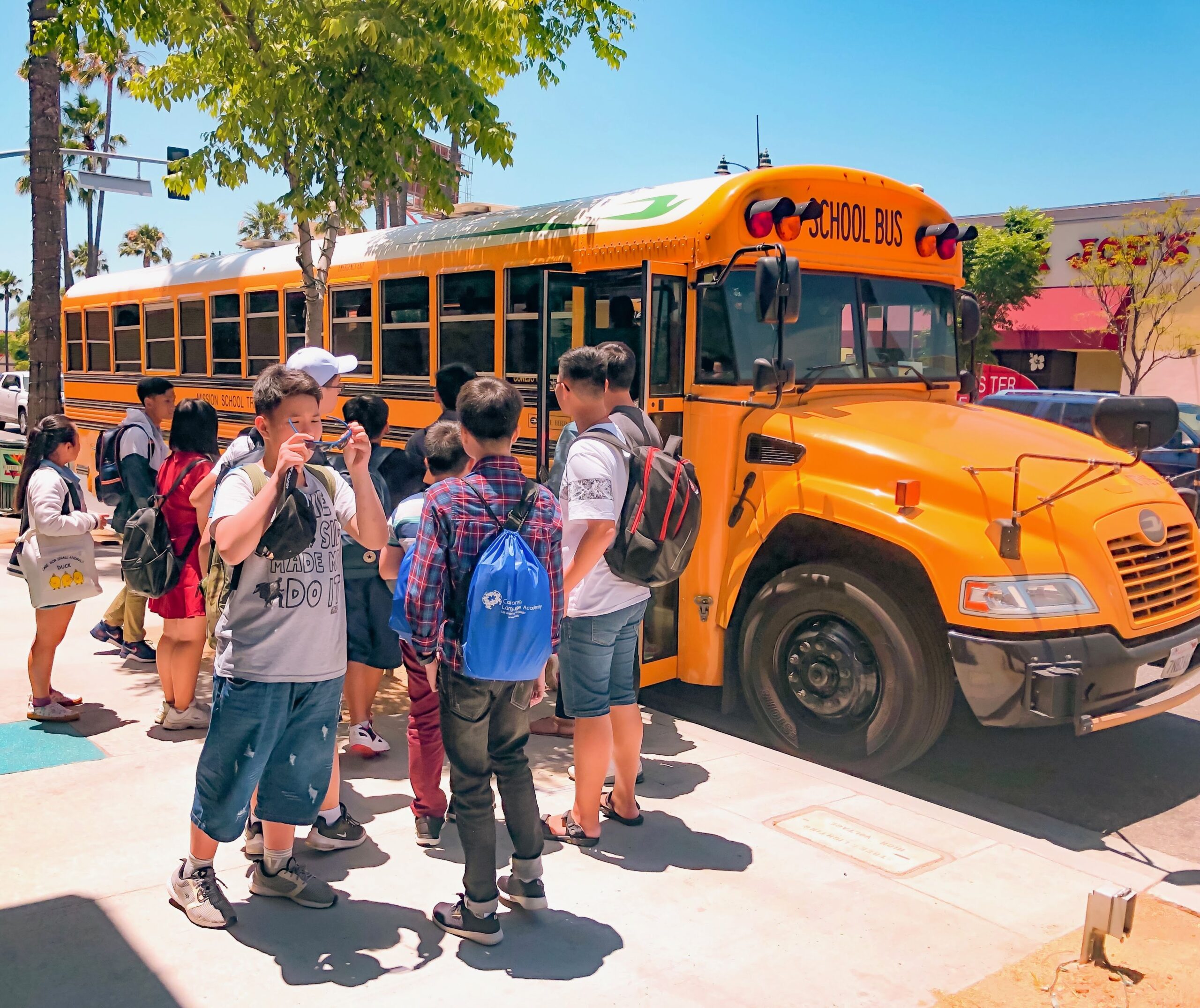 Alunos internacionais em excursao durante o intercambio na California