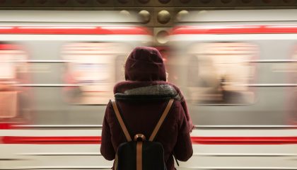 Está querendo aprender inglês de maneira rápida? Veja aqui nossas dicas para você desenvolver o inglês com fluência